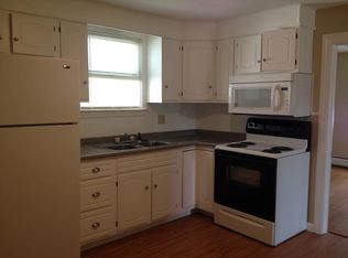 26 Connecticut Mills Ave APT C, Danielson, CT 06239