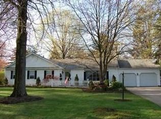 78 Clairhaven Rd, Hudson, OH 44236