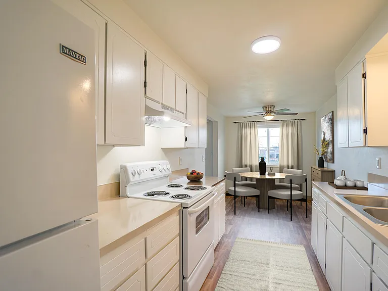 Westwood Apartments — Photo 4