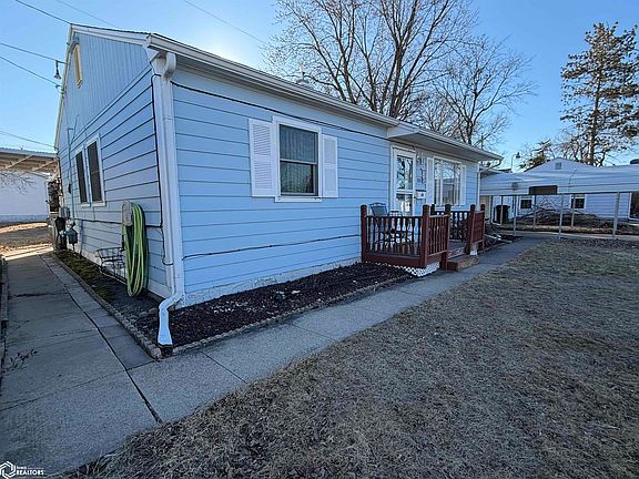 3rd image of 101 Windsor Cir