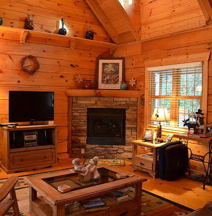 4th image of 582 Timber Lakes Dr