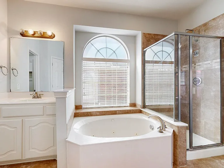 6925 Cattle Dr — Photo 23