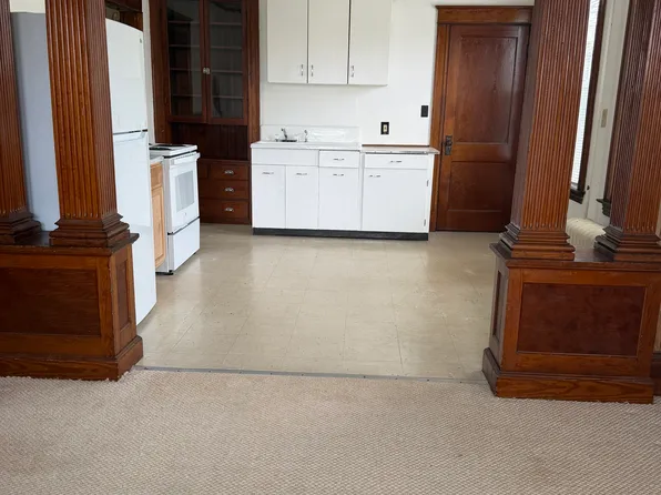 144 Walnut St #1, Lewiston, ME 04240