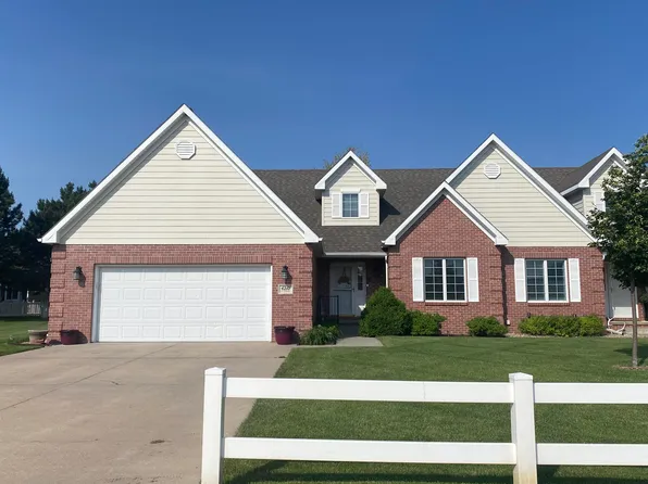 4210 6th Ave, Kearney, NE 68845