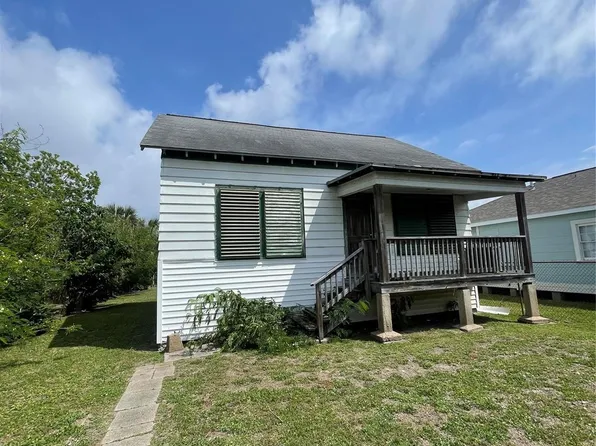 4618 Avenue Q 1/2, Galveston, TX 77551