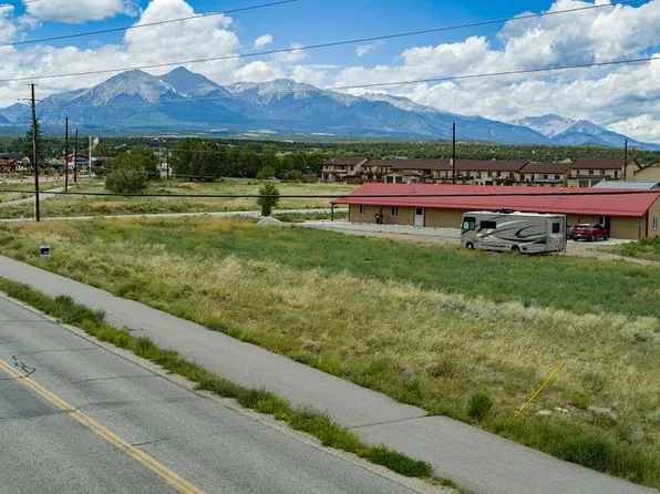 110 Halleys Avenue, Salida, CO 81201