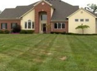 33 Edinburgh Pl, North Bend, OH 45052
