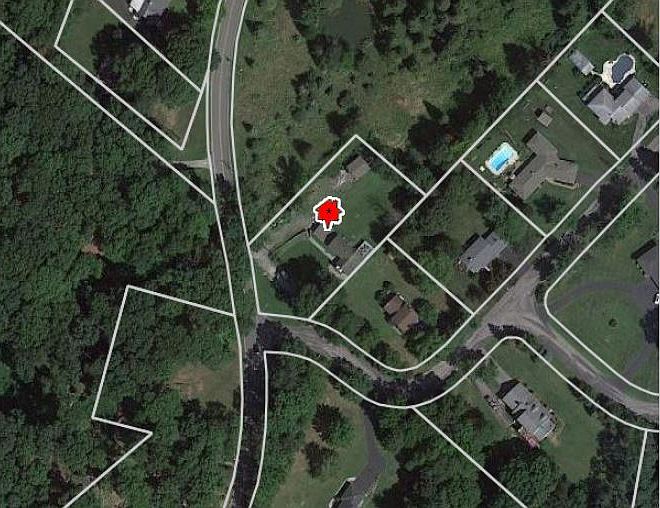 1st image of 2 Melba Dr