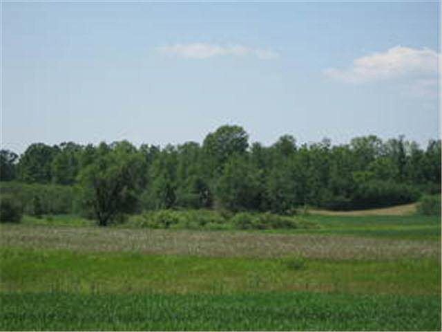 1st image of 400th St