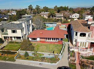 402 Kings Rd, Newport Beach, CA 92663