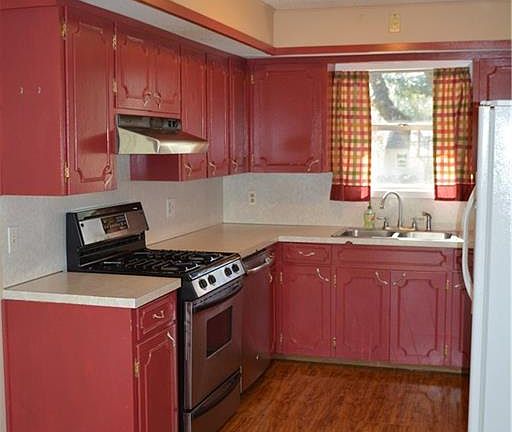 5th image of 638 Meadowbrook Ln