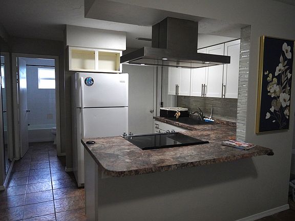 2nd image of 5437 Dorsay St
