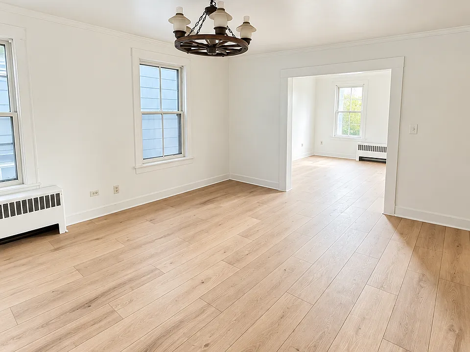 218 State St #2