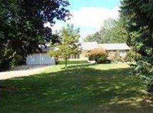 565 N Perkey Rd, Charlotte, MI 48813