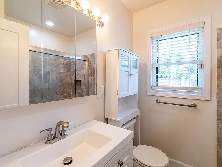 2520 Brentwood Pl — Photo 28