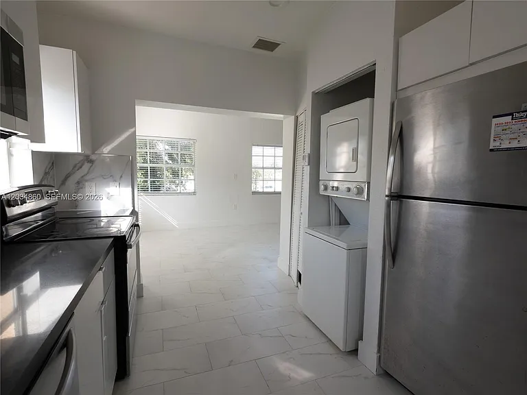 2272 NW 2nd St #2 — Photo 12