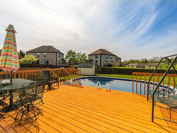 4th image of 2357 Royal Creek Ct