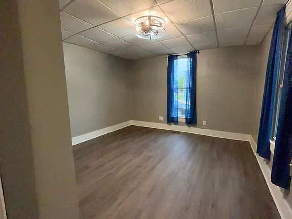 3rd image of 705 N Upper 11th St