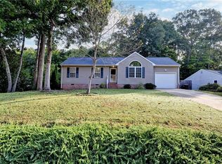 4229 Birdella Dr, Williamsburg, VA 23188
