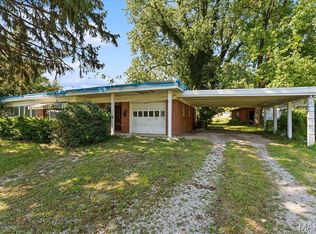 2 Notre Dame Hls, Belleville, IL 62223