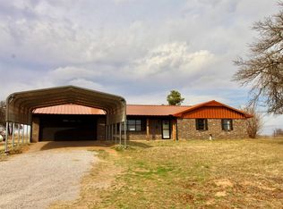 762 State Highway 17 Hwy, Rush Springs, OK 73082