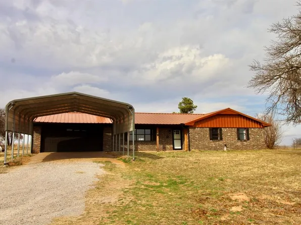 762 State Highway 17 Hwy, Rush Springs, OK 73082