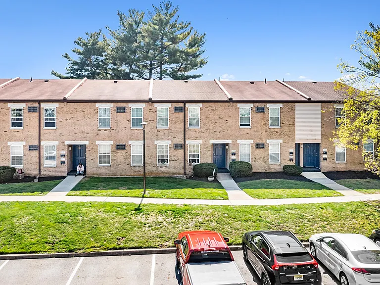 4067 Harbour Dr — Photo 41