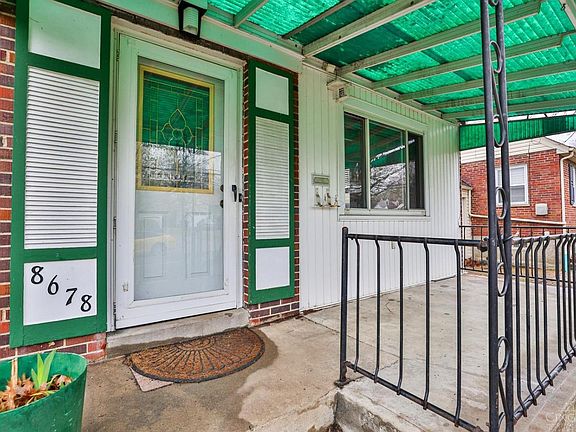 4th image of 8678 Monsanto Dr