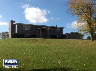 11332 Base Line Rd, Kingston, IL 60145