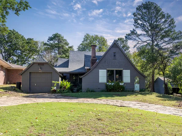 712 Honor Heights Dr, Muskogee, OK 74401