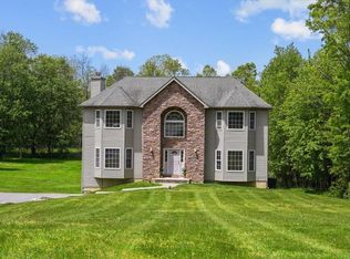 171 Gardnerville Rd, New Hampton, NY 10958