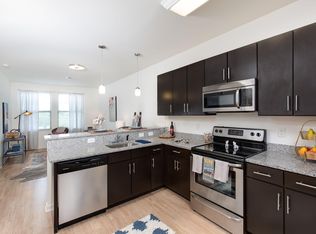 2017 Brook Rd #414, Richmond, VA 23220