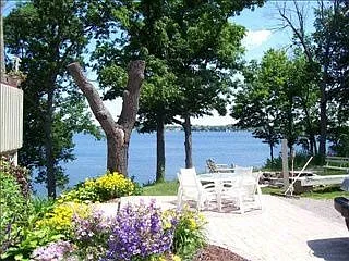 3951 S Shore Dr photo 1