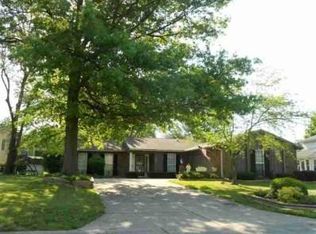 1904 N Mockingbird Ln, Muncie, IN