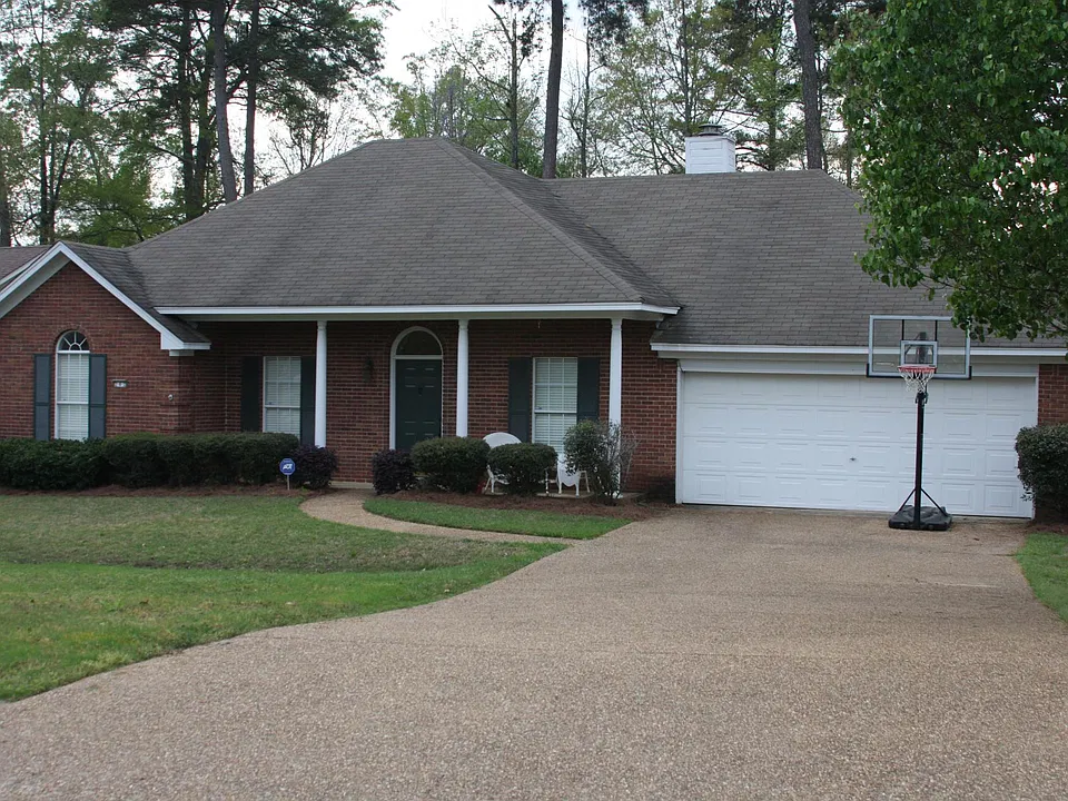 202 Afton Dr