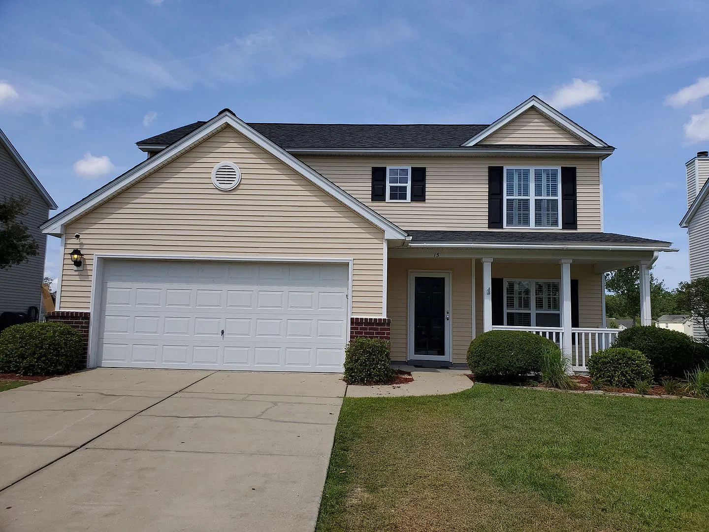 15 Briarcliff Way — Photo 1