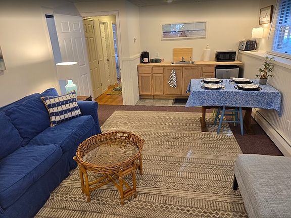 2nd image of 12 Leeward Dr