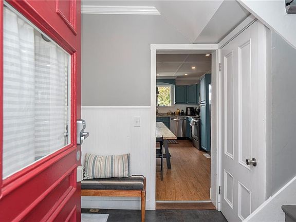 3rd image of 29 Anthony St