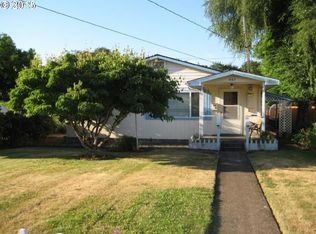 943 Birch Ave, Cottage Grove, OR 97424