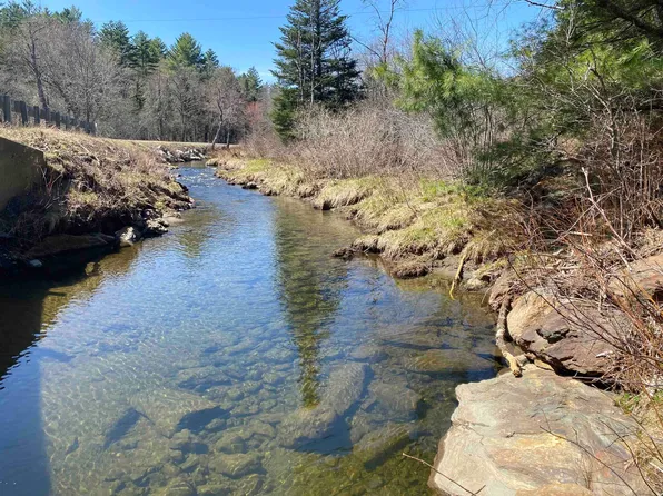 725 Green River Road, Halifax, VT 05358