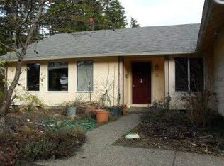 710 Lewis Rd W, Seabeck, WA 98380