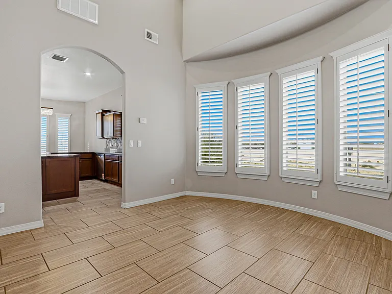 14293 Meadow Lake Ave — Photo 17