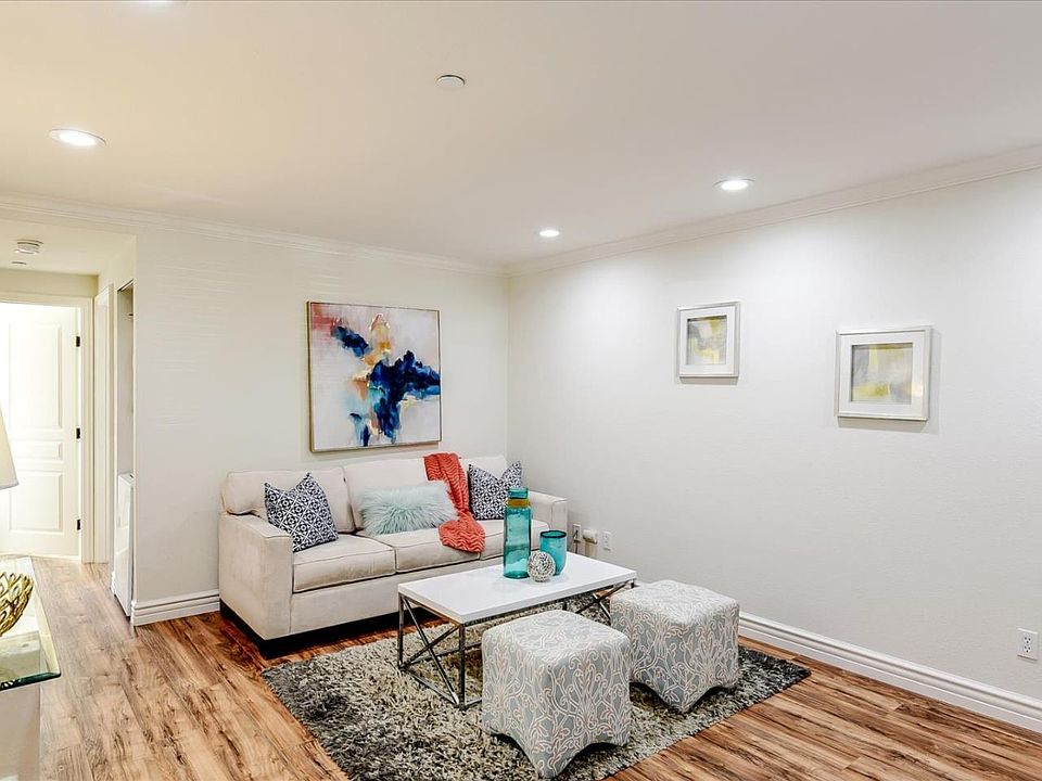 1st image of 2600 Cortez Dr Unit 7104