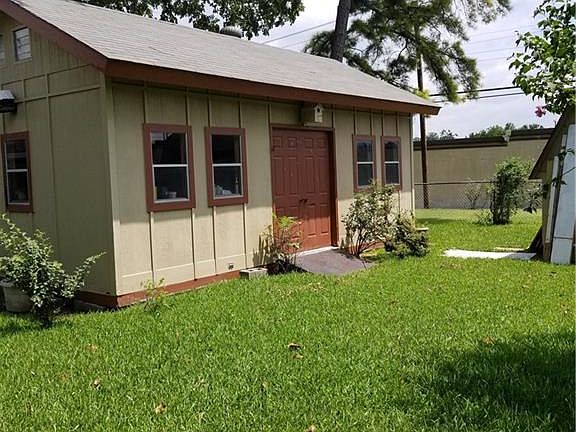 4th image of 7508 Bridges Ave