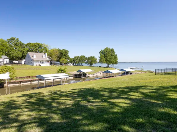 1032 Shoreline Dr, West Tawakoni, TX 75474