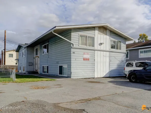 401 Mumford St, Anchorage, AK 99508
