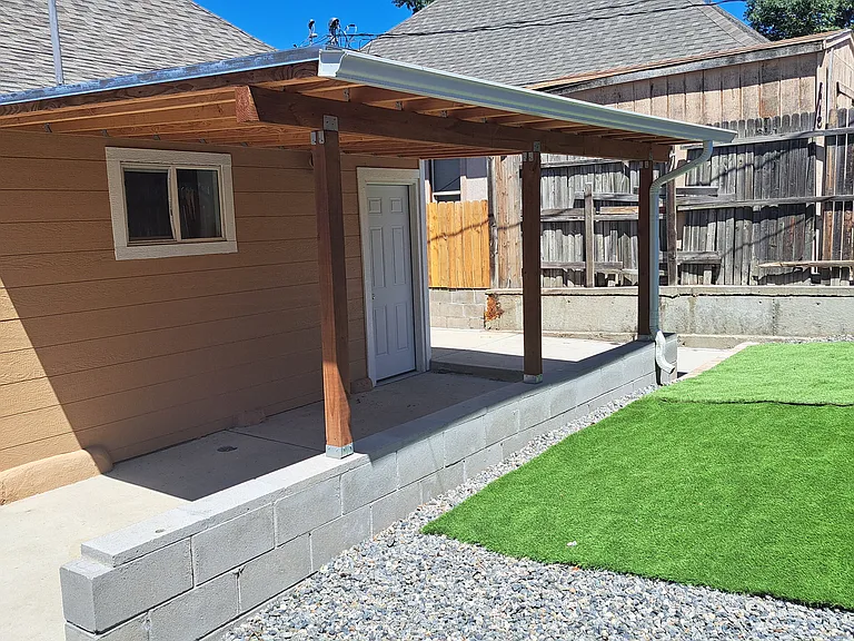 1594 W Alameda Ave — Photo 4