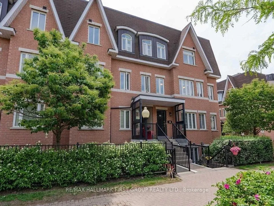 306 John St #280