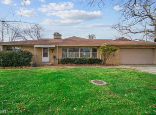 1260 Warrington Rd, Deerfield, IL 60015