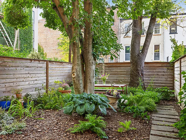 437 Macdonough St #TNHS — Photo 18